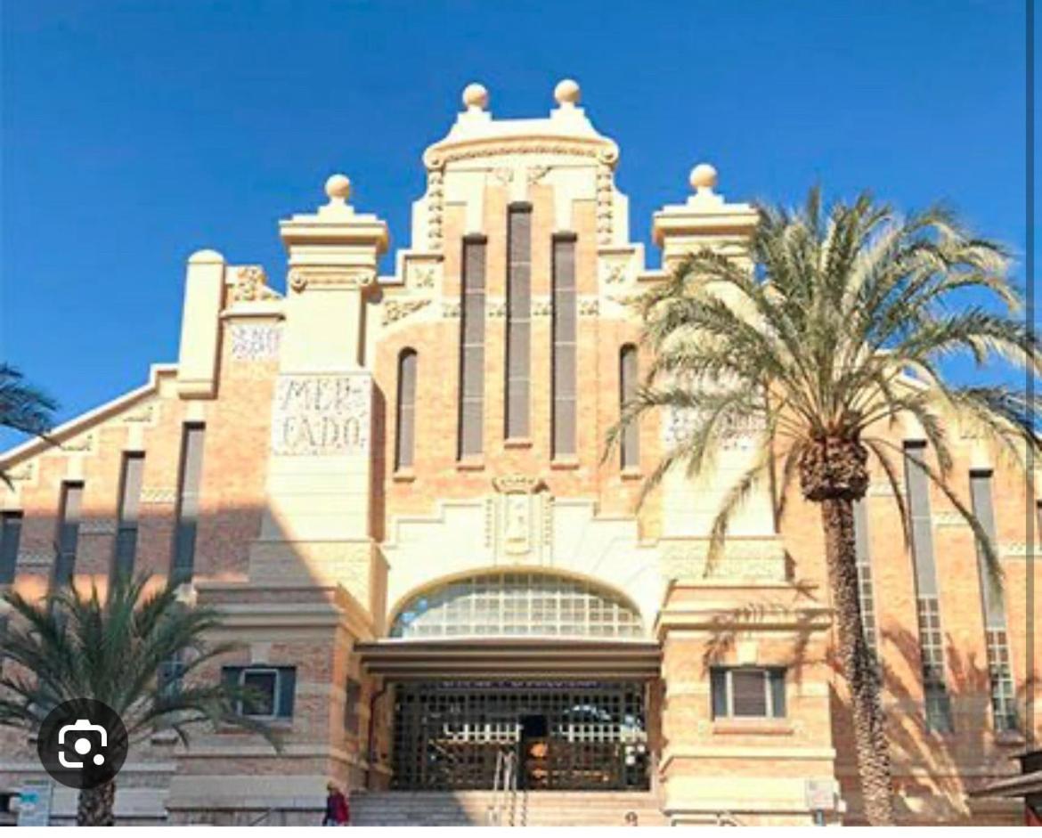 אליקאנטה Centrally-Located, Spacious Flat At Historic Centre & Short Walk To Beach מראה חיצוני תמונה