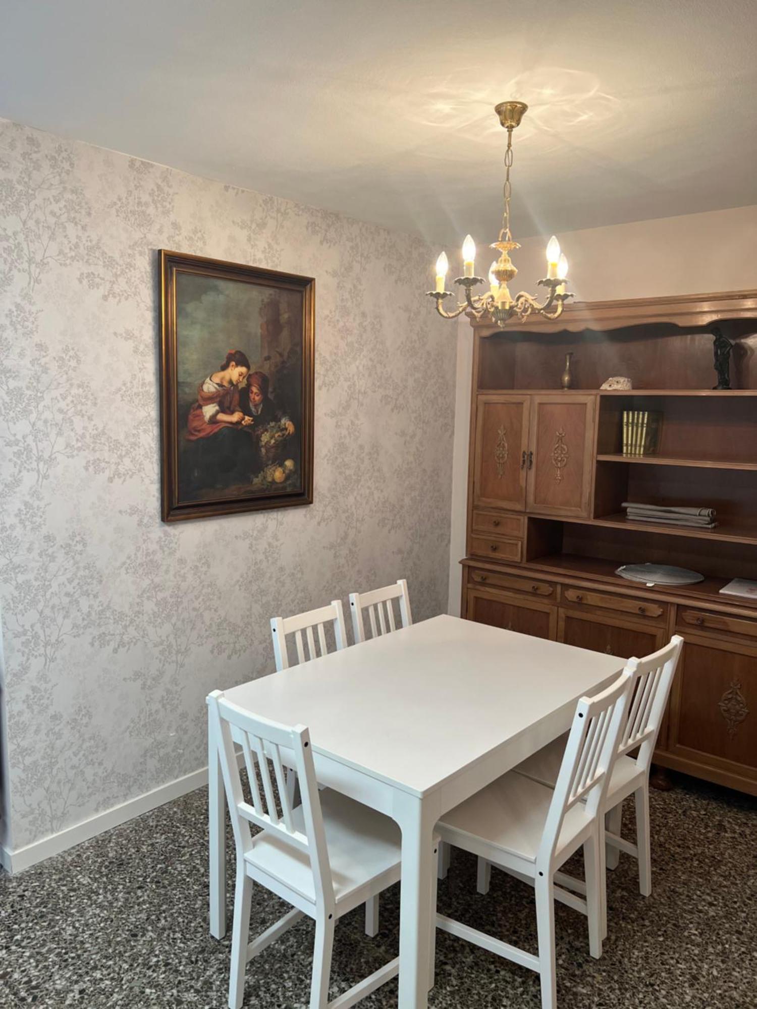 אליקאנטה Centrally-Located, Spacious Flat At Historic Centre & Short Walk To Beach מראה חיצוני תמונה