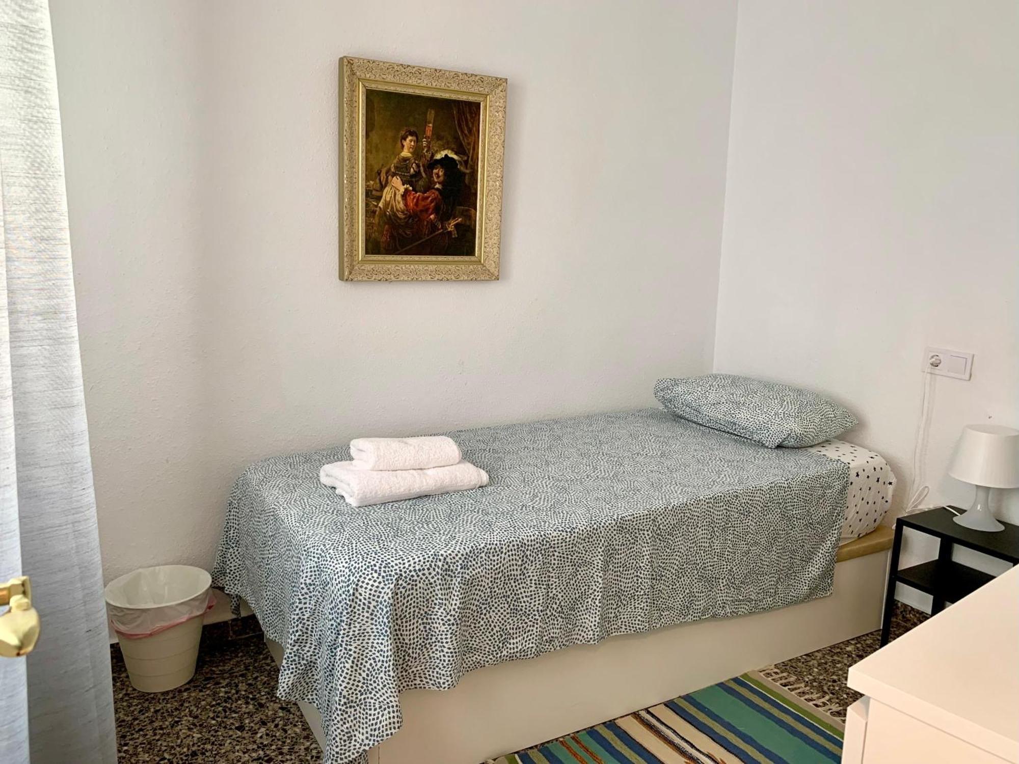 אליקאנטה Centrally-Located, Spacious Flat At Historic Centre & Short Walk To Beach מראה חיצוני תמונה